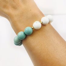 Load image into Gallery viewer, DIES - Natural White Howlite &amp; Brown Cream Blue Turquoise Bracelet
